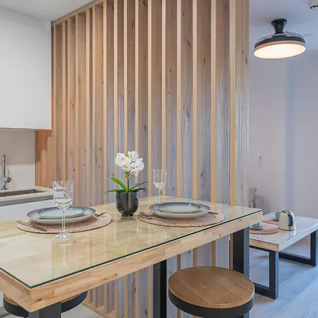 Apartment Dolmen Group-apartment Martiricos *