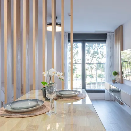 Dolmen Group-apartment Martiricos *